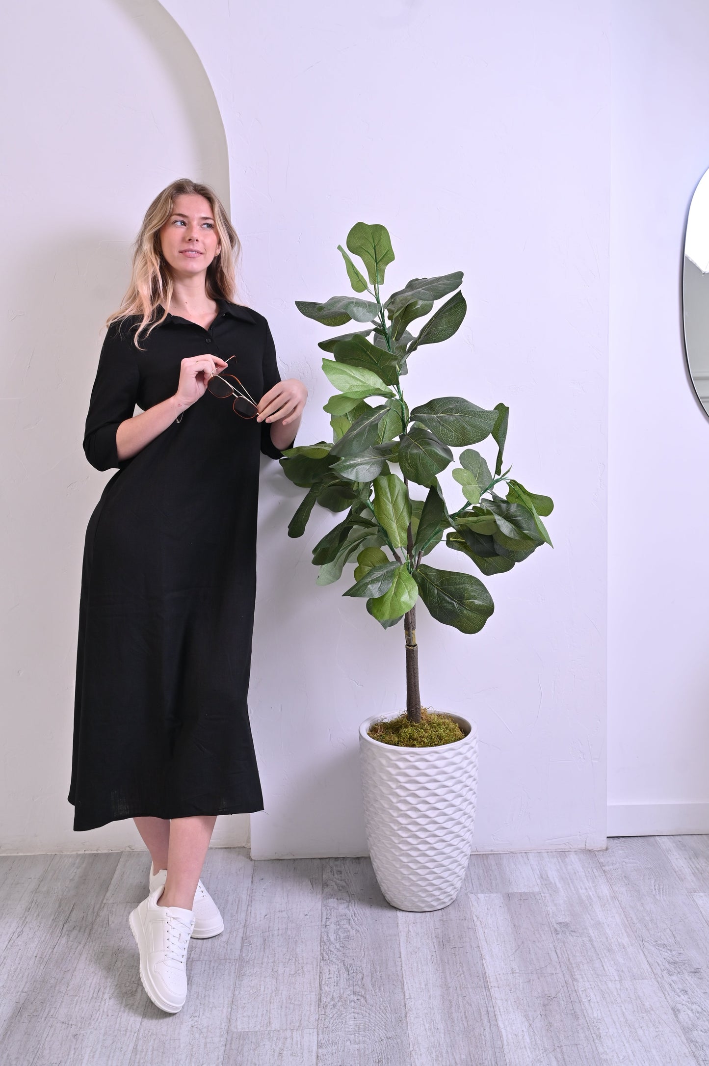 Mia Dress - Black Linen
